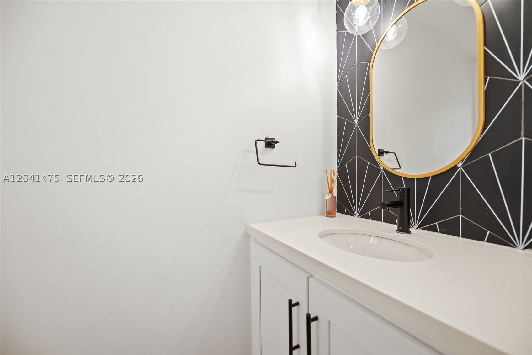 21387 Marina Cove Cir #12-F, Aventura FL 33180