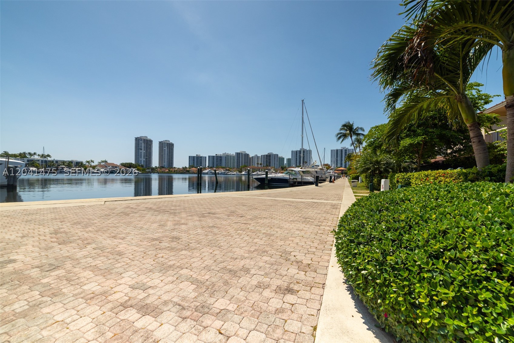 21387 Marina Cove Cir #12-F, Aventura FL 33180
