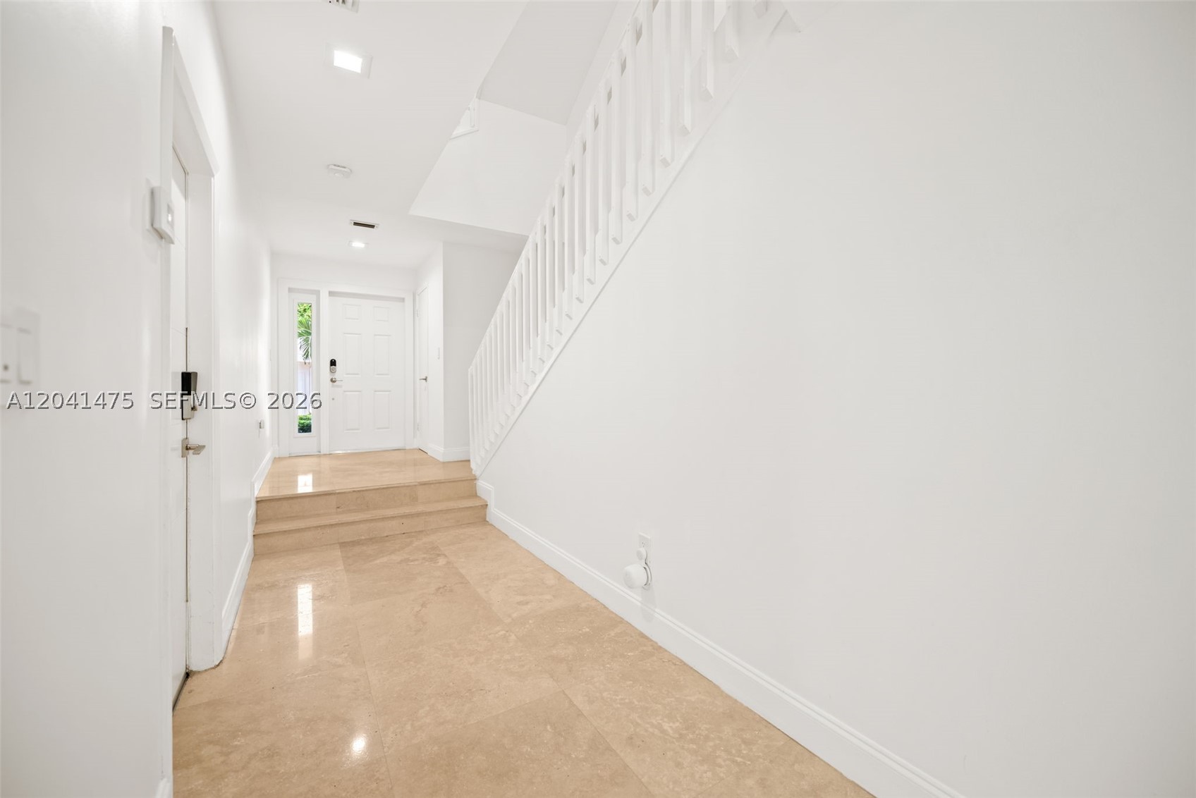21387 Marina Cove Cir #12-F, Aventura FL 33180