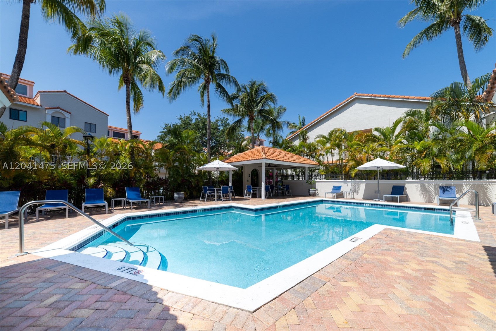 21387 Marina Cove Cir #12-F, Aventura FL 33180