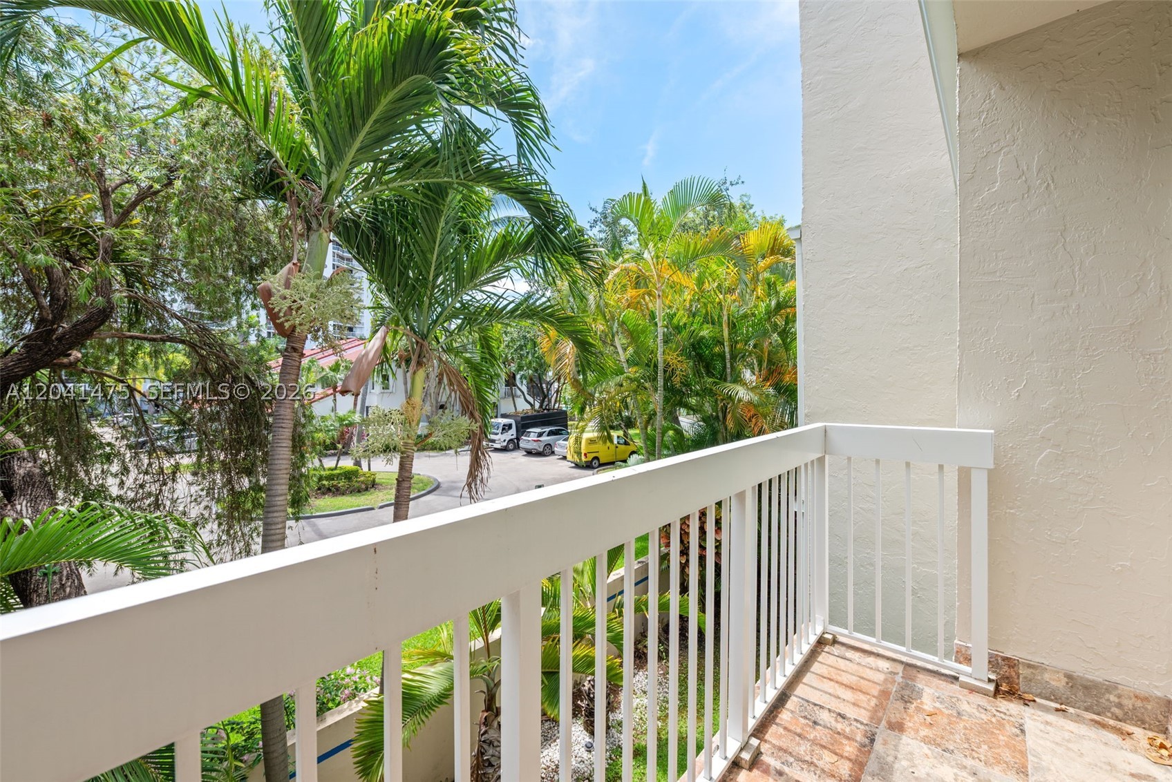 21387 Marina Cove Cir #12-F, Aventura FL 33180