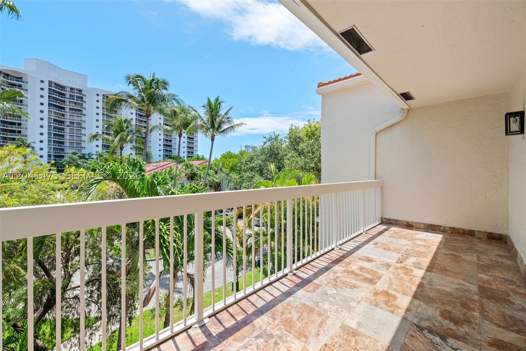 21387 Marina Cove Cir #12-F, Aventura FL 33180