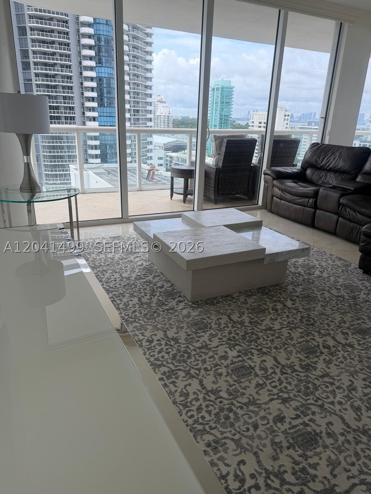 6365 Collins Ave #1707, Miami Beach FL 33141