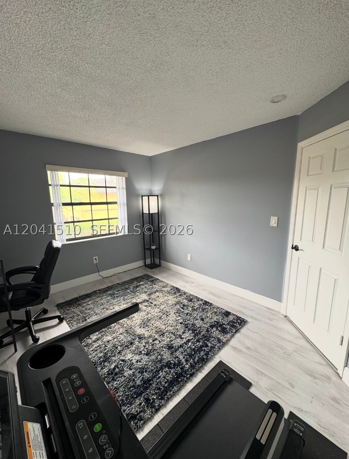 Miami FL 33179 - A12041510