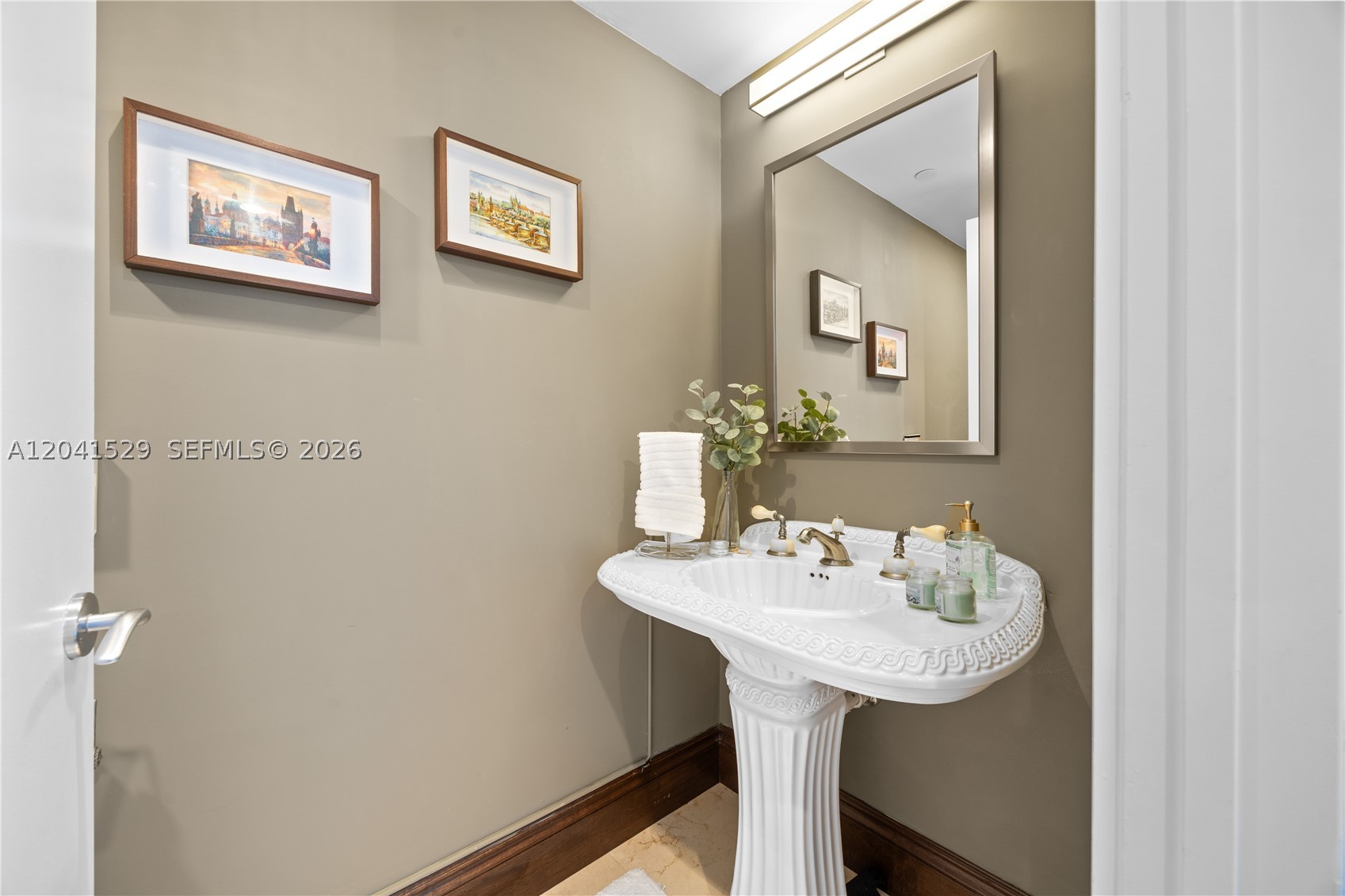 Sunny Isles Beach FL 33160 - A12041529