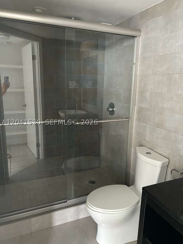 2016 Bay Dr #602, Miami Beach FL 33141