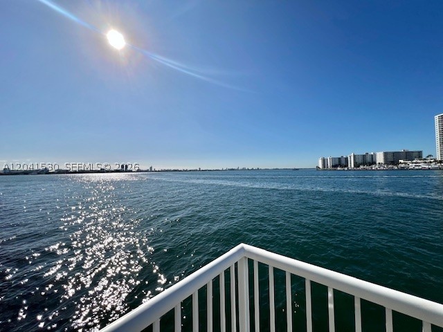 2016 Bay Dr #602, Miami Beach FL 33141