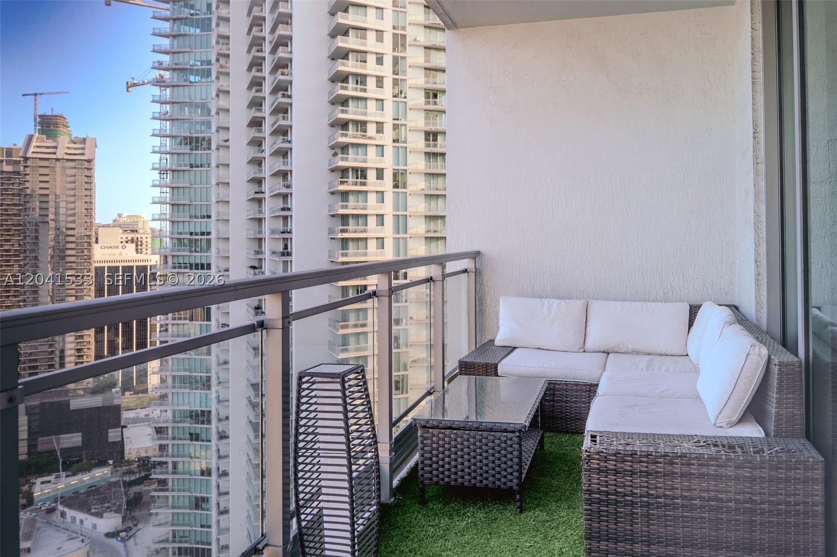 90 SW 3rd St #3703, Miami FL 33130