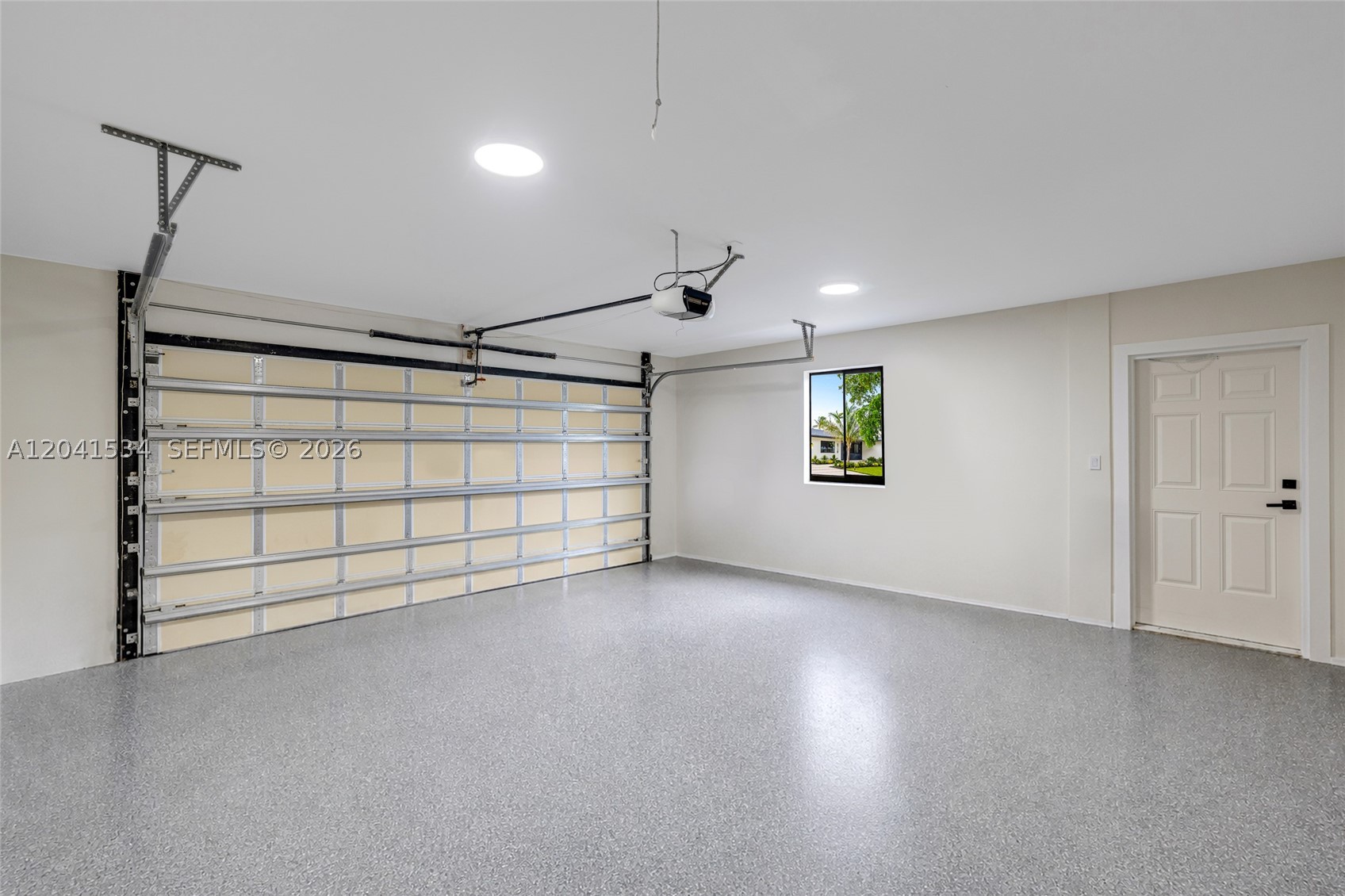 5718 NE 15th Ave, Fort Lauderdale FL 33334