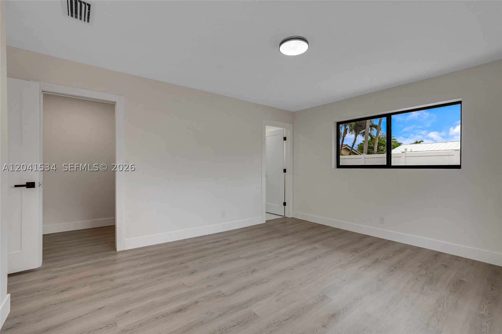 5718 NE 15th Ave, Fort Lauderdale FL 33334