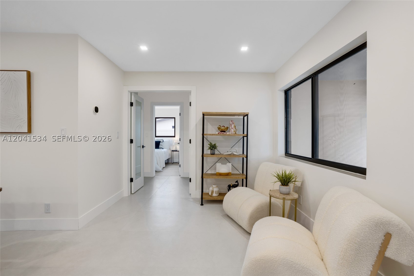 5718 NE 15th Ave, Fort Lauderdale FL 33334