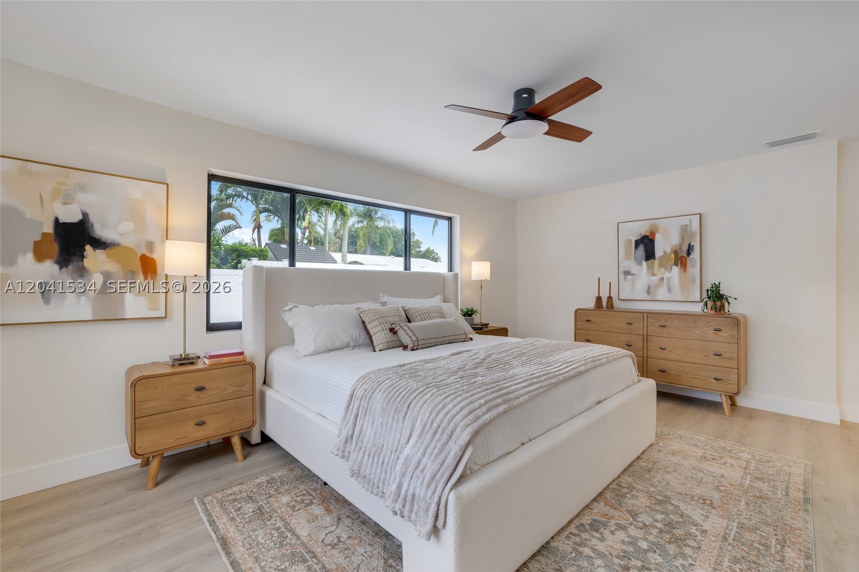 5718 NE 15th Ave, Fort Lauderdale FL 33334