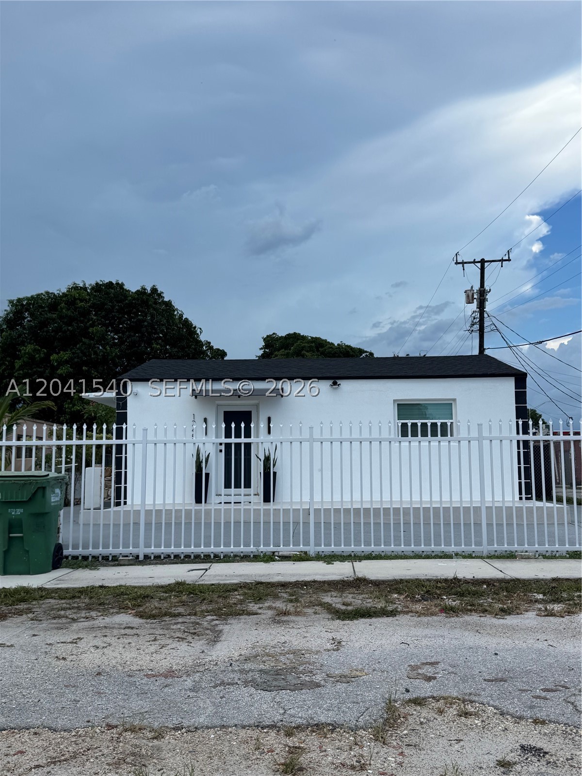 1245 Vermont St, Opa Locka FL 33054