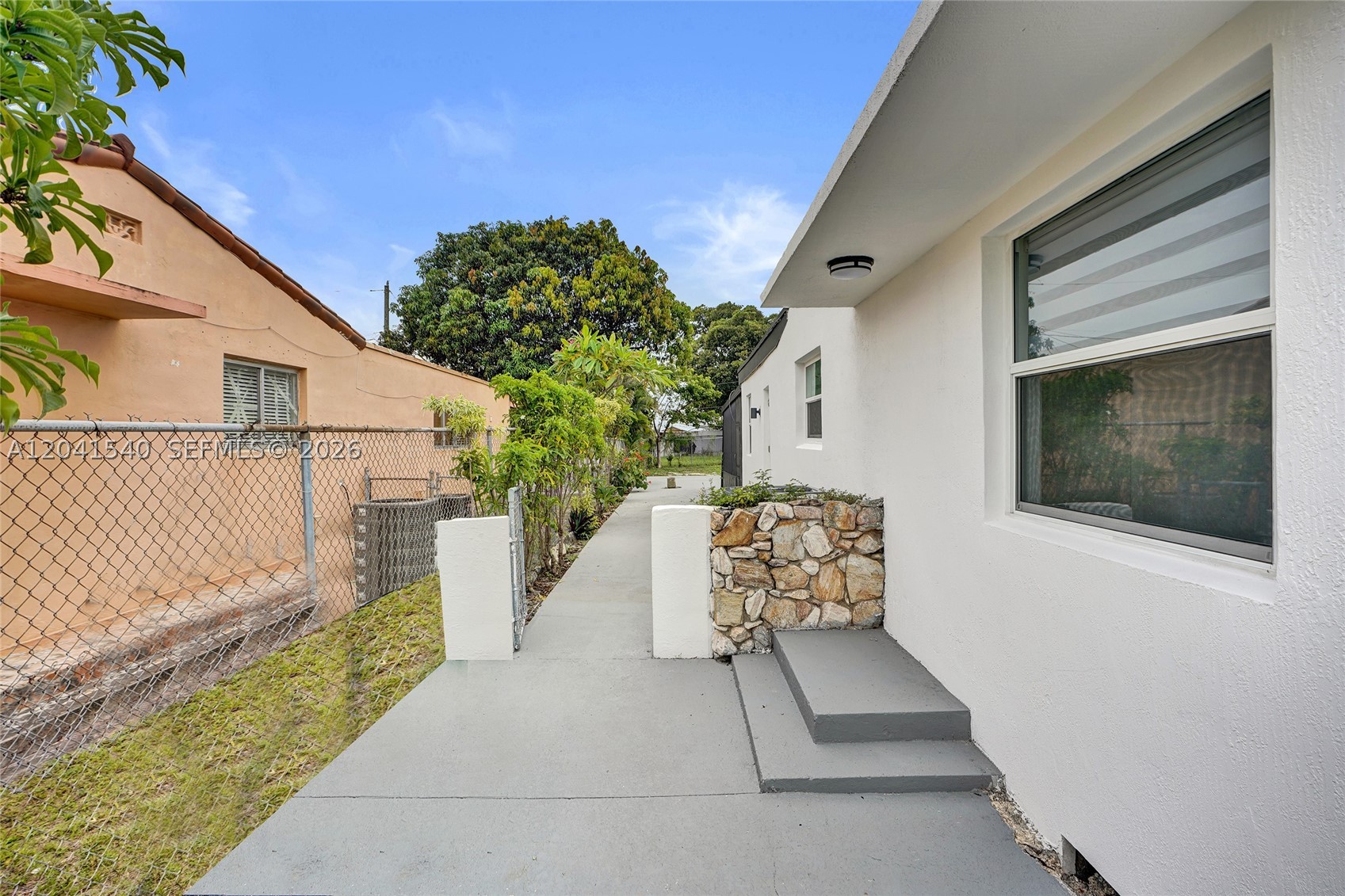 1245 Vermont St, Opa Locka FL 33054