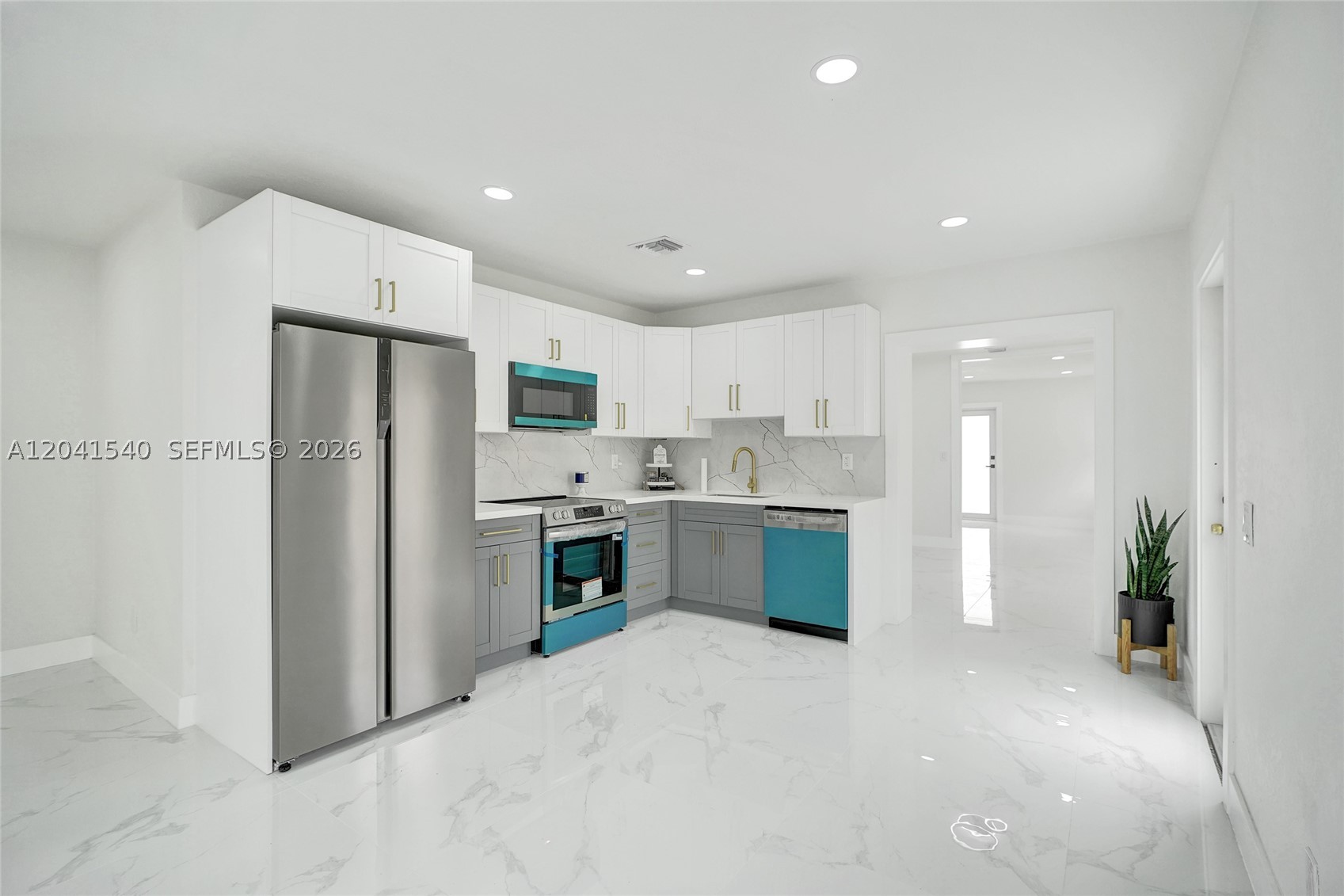 1245 Vermont St, Opa Locka FL 33054