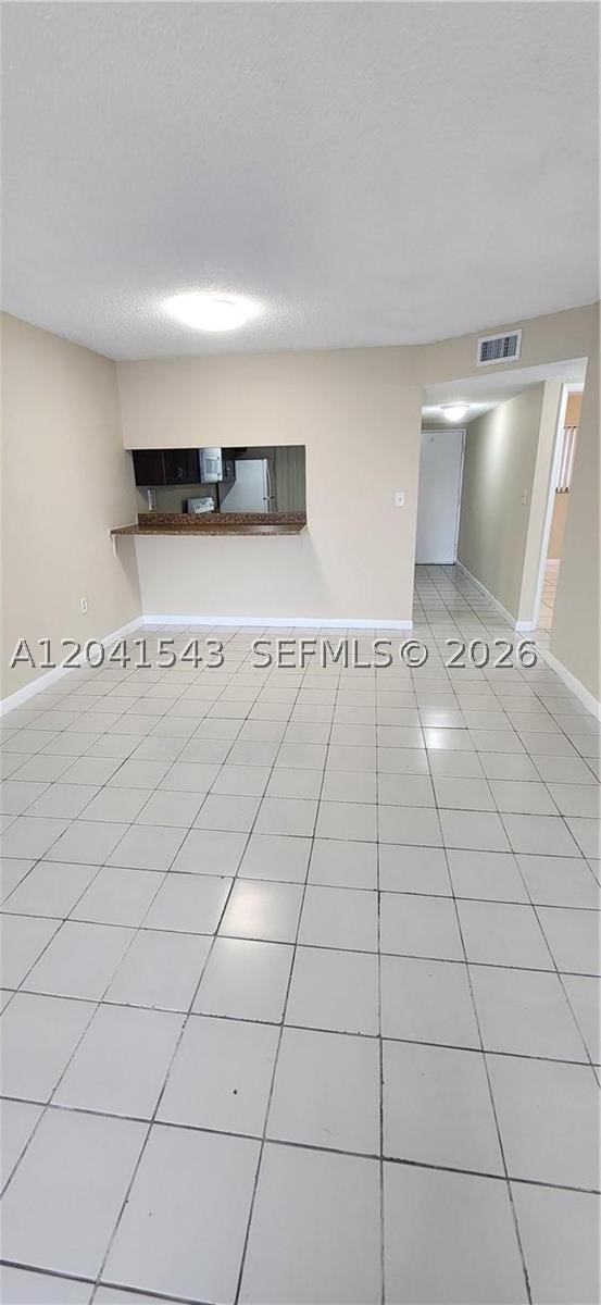 9915 W Okeechobee Rd #2-404, Hialeah Gardens FL 33016