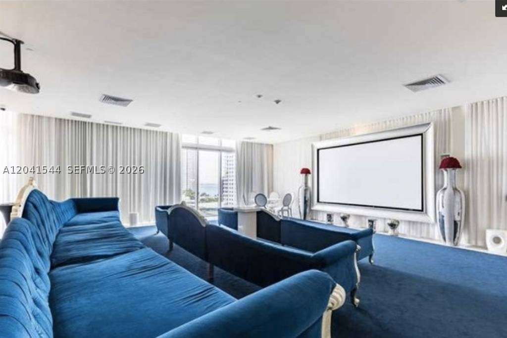 475 Brickell Ave #2512, Miami FL 33131