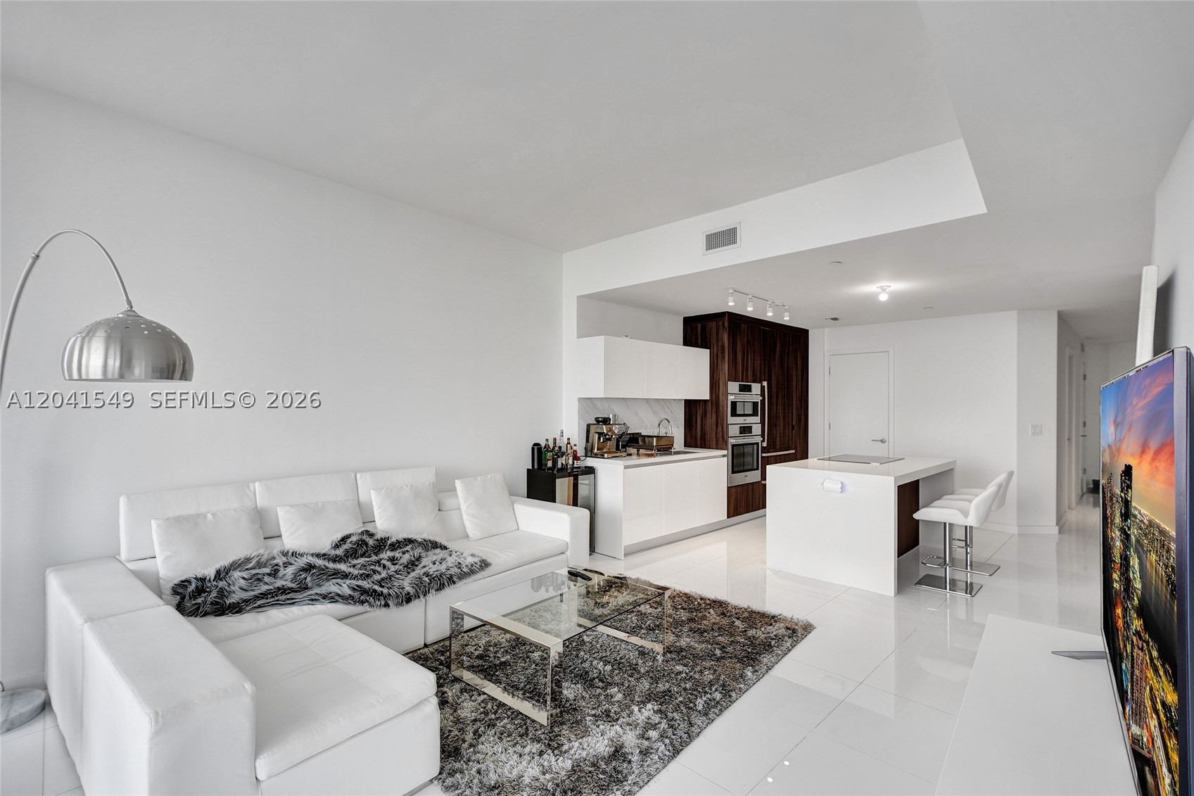 851 NE 1st Ave #3800, Miami FL 33132