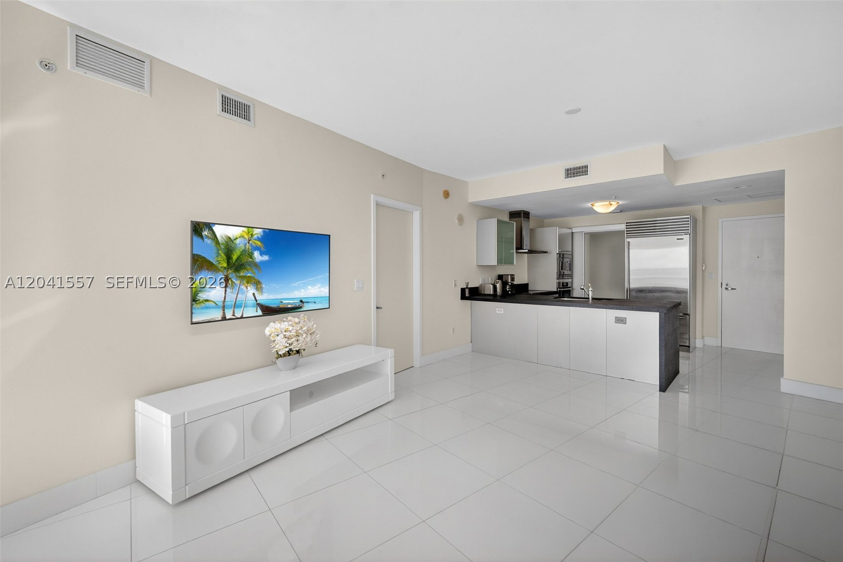 18201 Collins Ave #2008, Sunny Isles Beach FL 33160