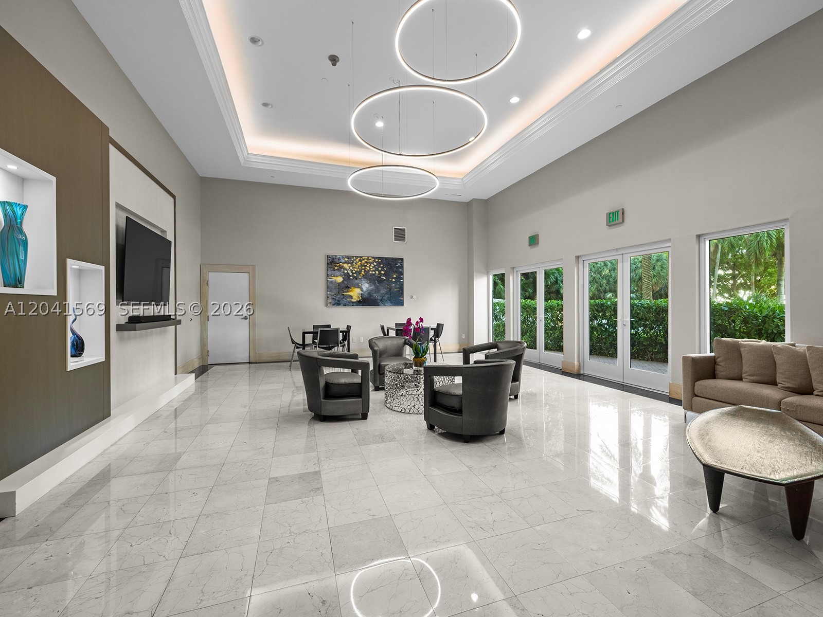 2645 S Bayshore Dr #304, Miami FL 33133