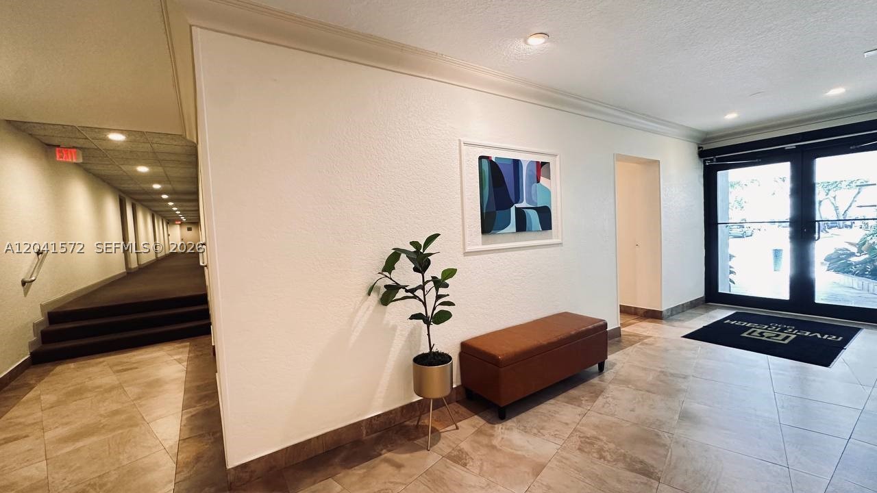 900 River Reach Dr #404, Fort Lauderdale FL 33315