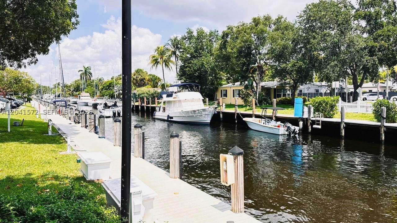 900 River Reach Dr #404, Fort Lauderdale FL 33315