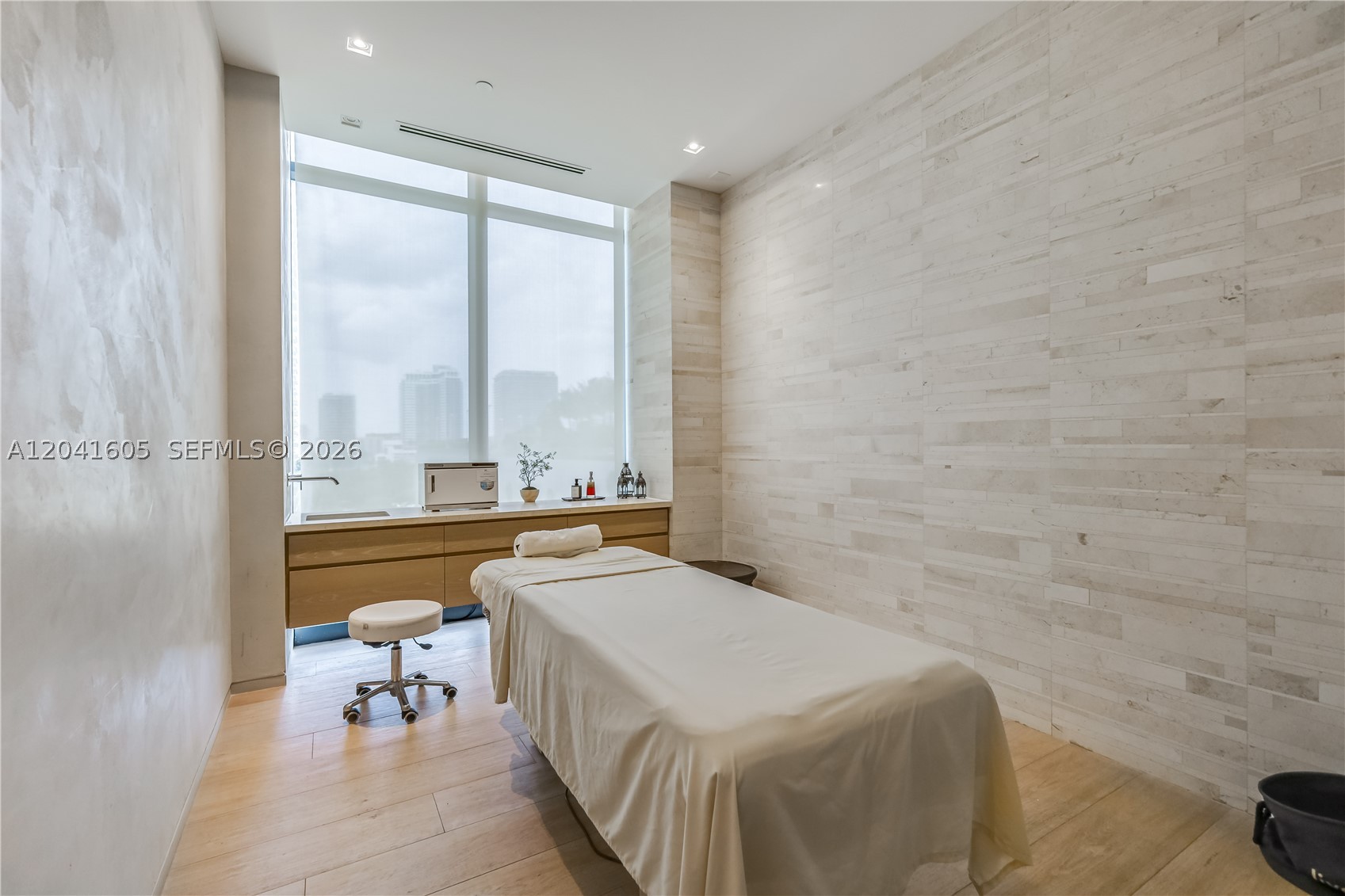 3131 NE 7th Ave #4102, Miami FL 33137