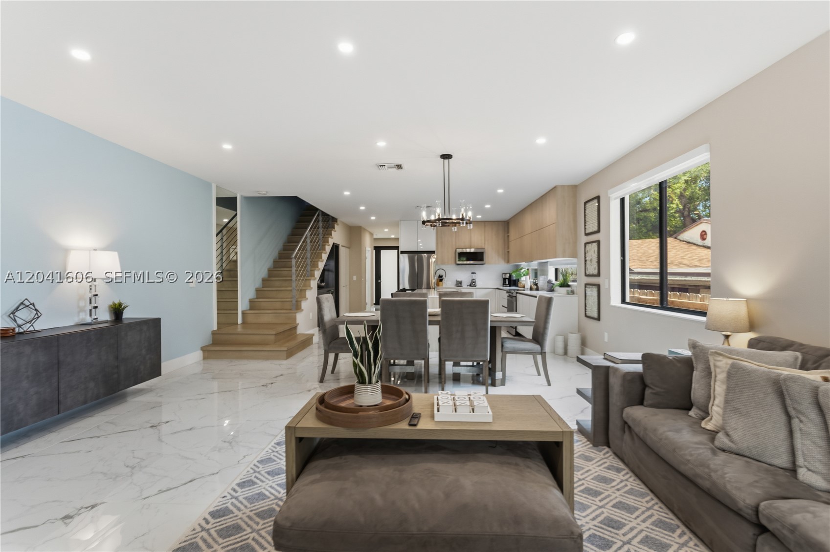 809 SW 10th St, Fort Lauderdale FL 33315