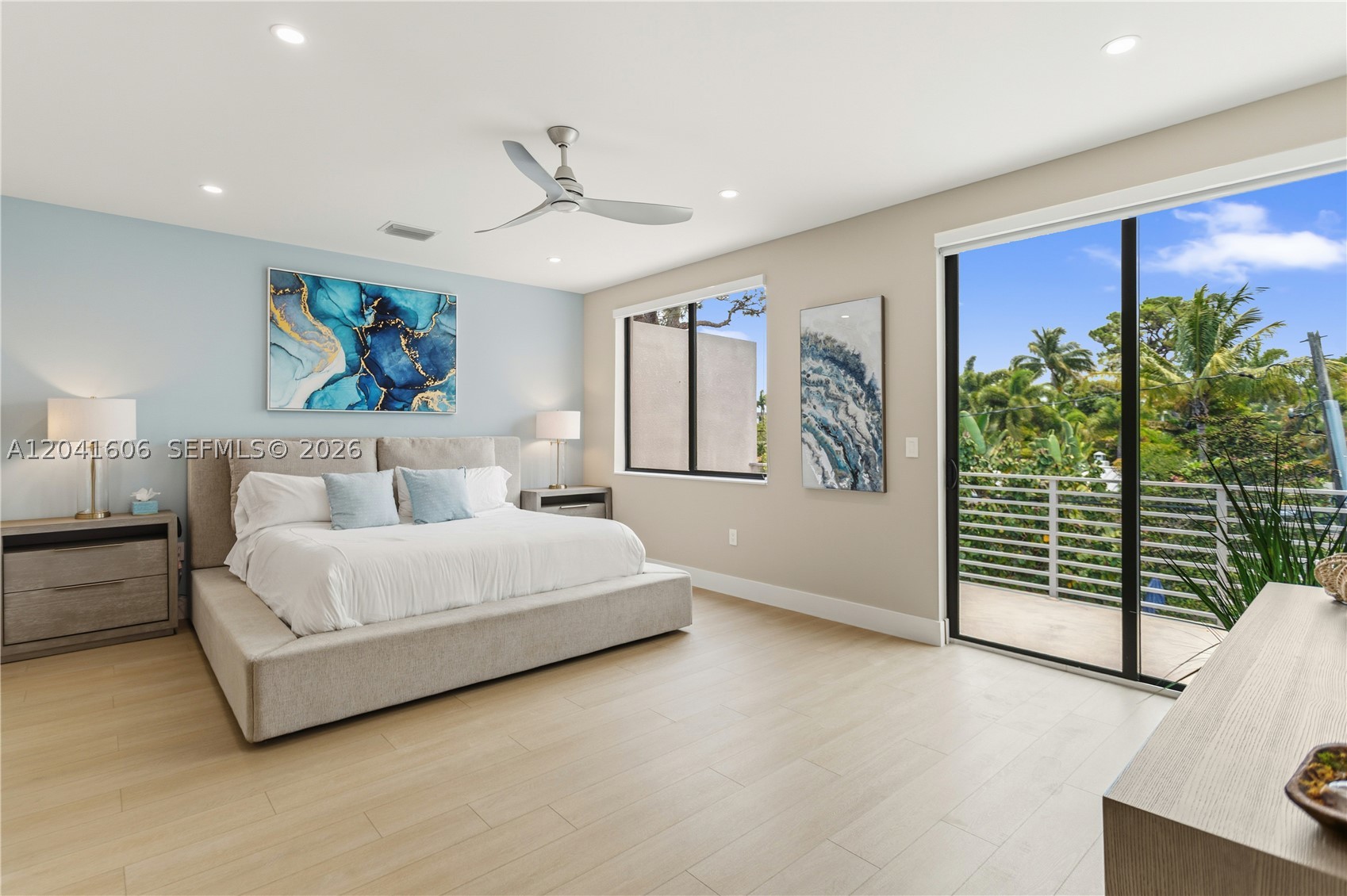 809 SW 10th St, Fort Lauderdale FL 33315