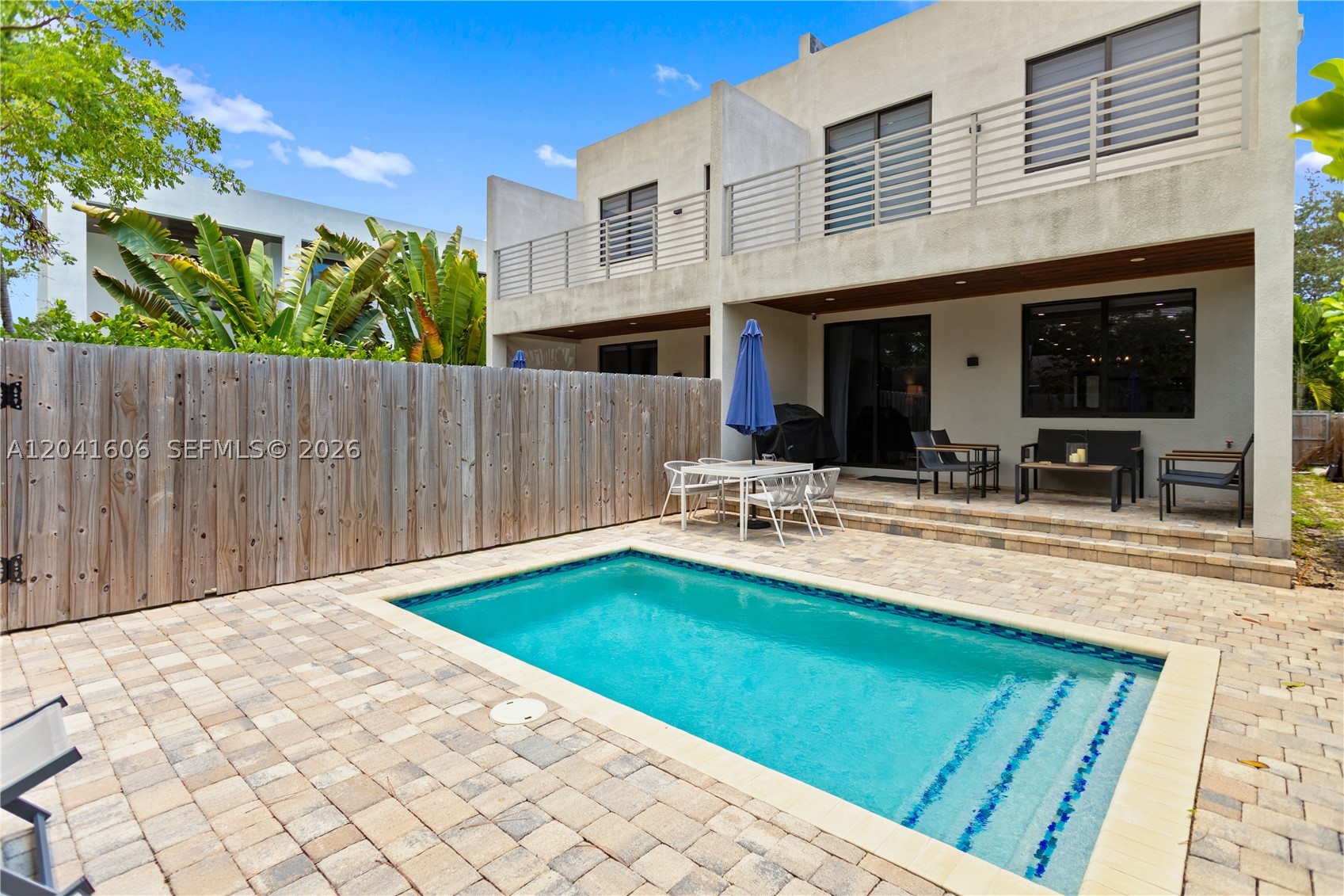 809 SW 10th St, Fort Lauderdale FL 33315