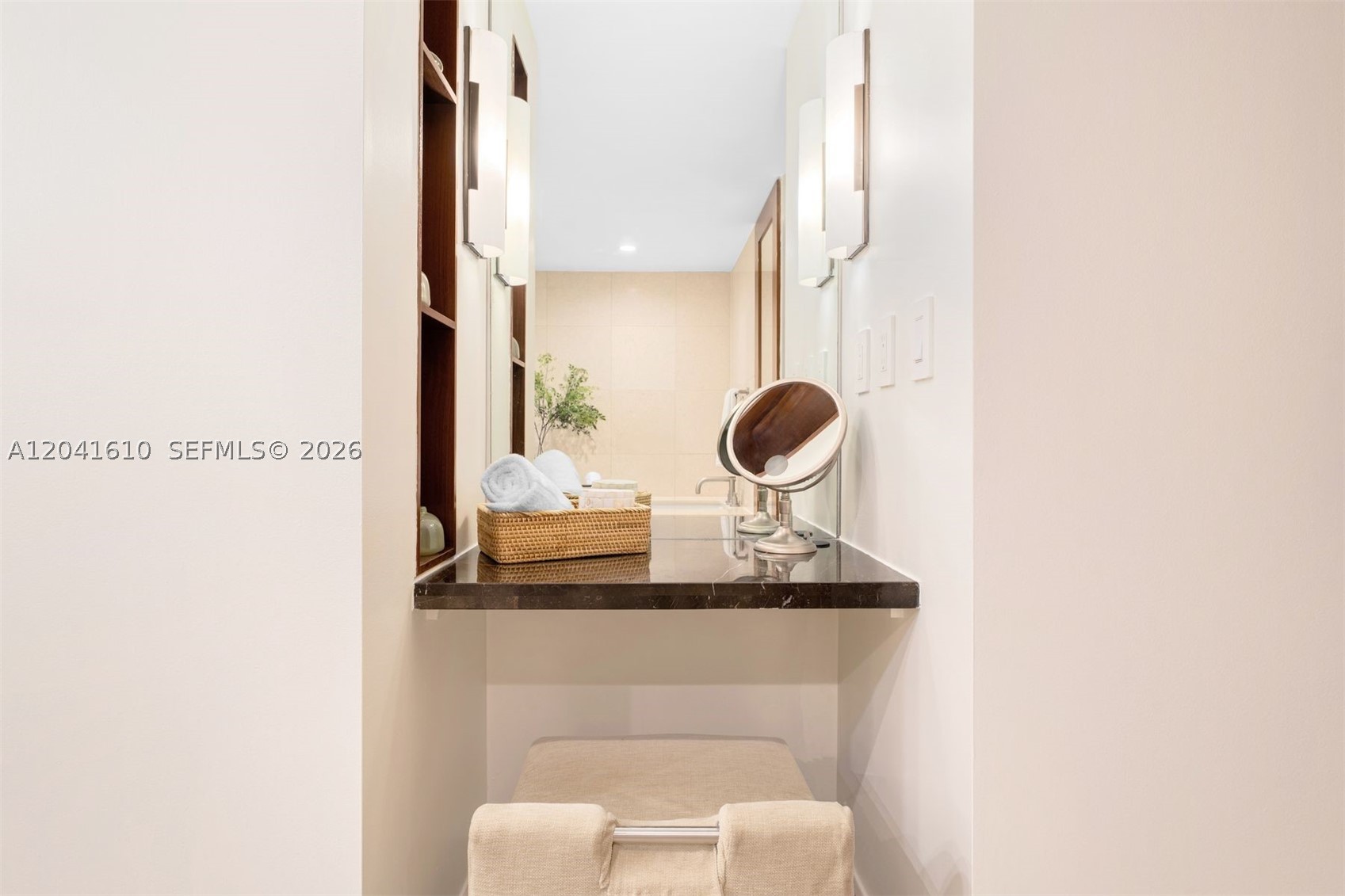 6801 Collins Ave #DOOR 606, Miami Beach FL 33141