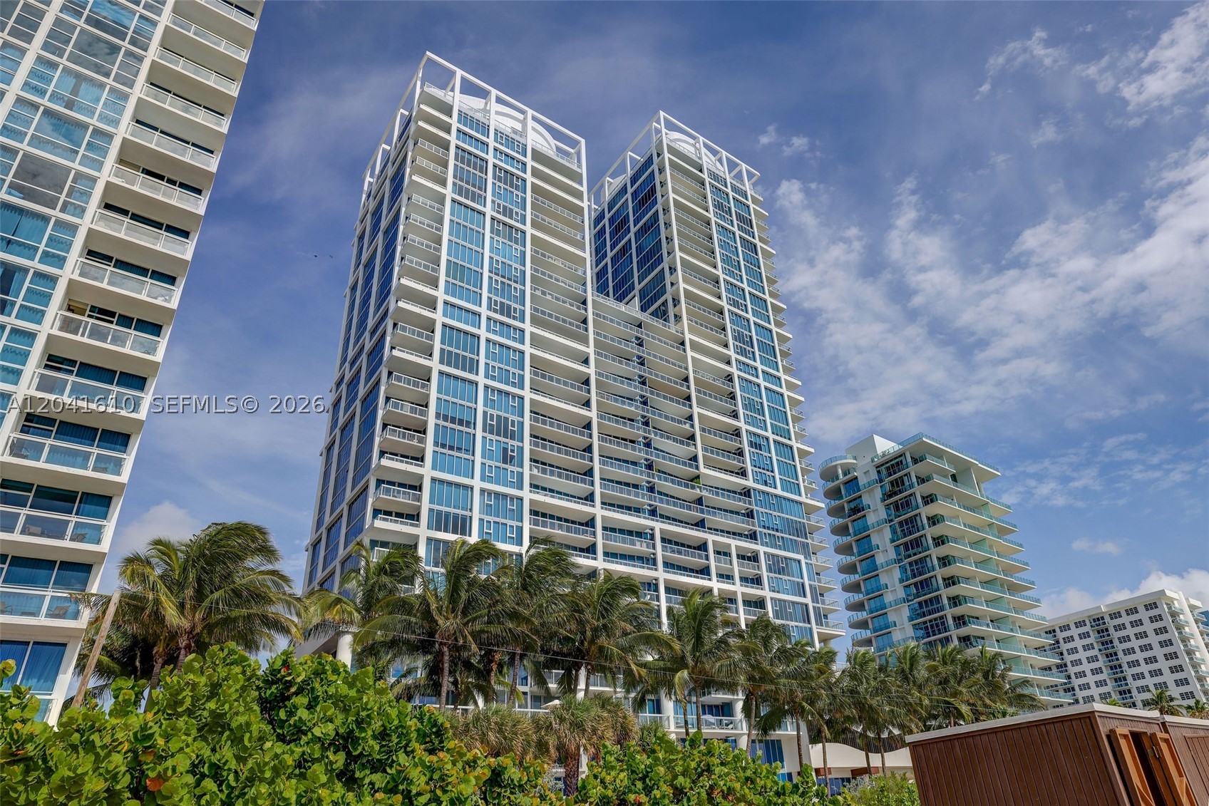 6801 Collins Ave #DOOR 606, Miami Beach FL 33141