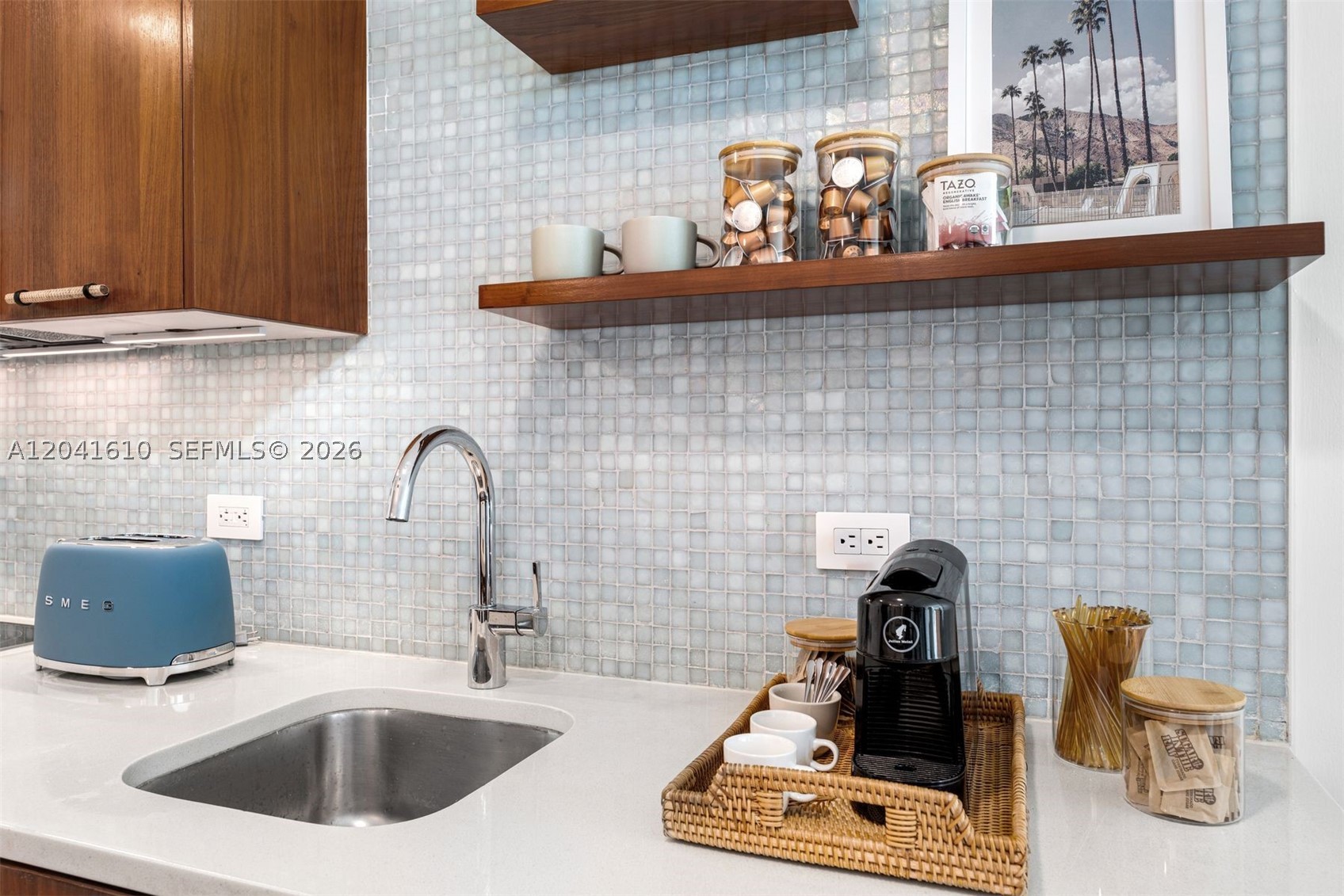 6801 Collins Ave #DOOR 606, Miami Beach FL 33141