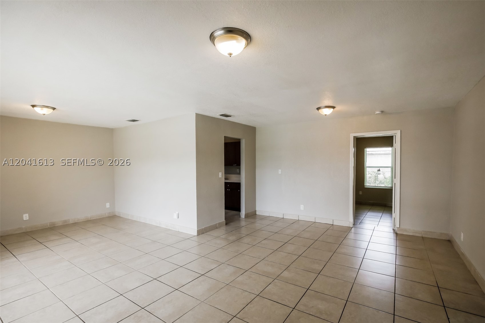 3333 NW 32nd Ct, Lauderdale Lakes FL 33309