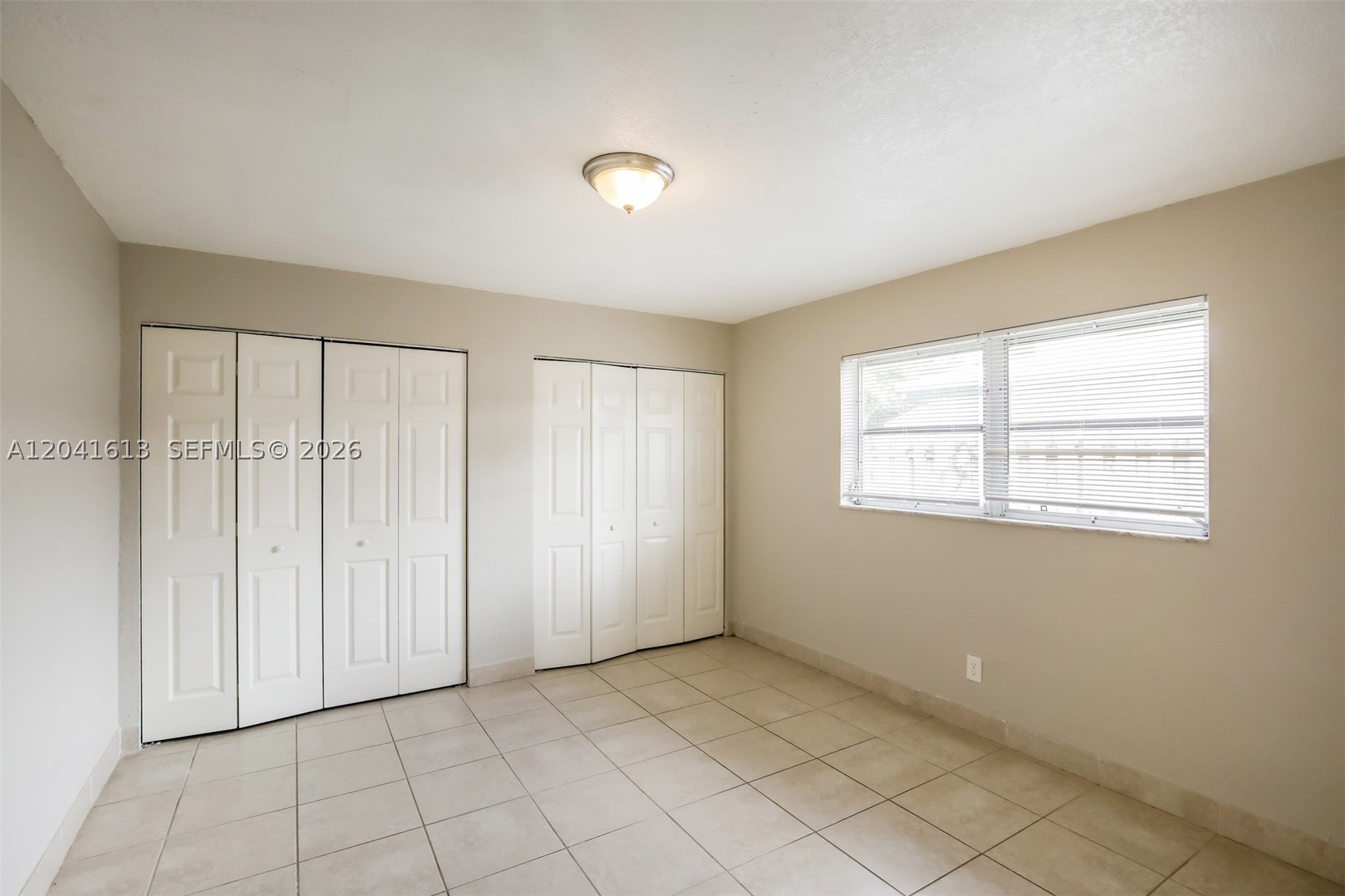 3333 NW 32nd Ct, Lauderdale Lakes FL 33309