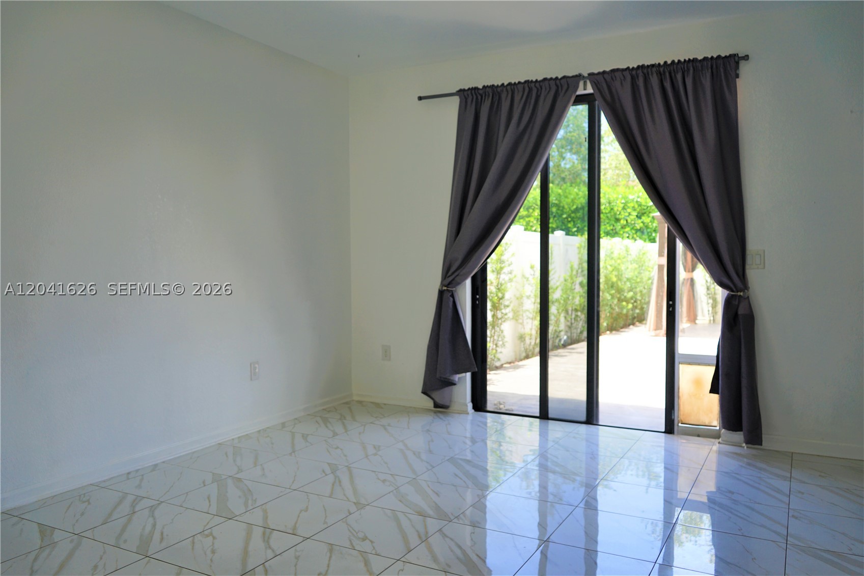 3365 W 91st Ter #3365, Hialeah FL 33018