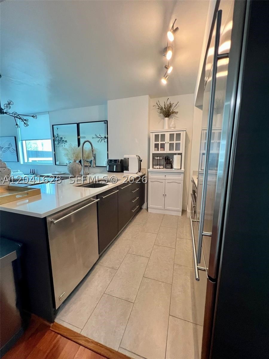 500 Brickell Ave #1410, Miami FL 33131
