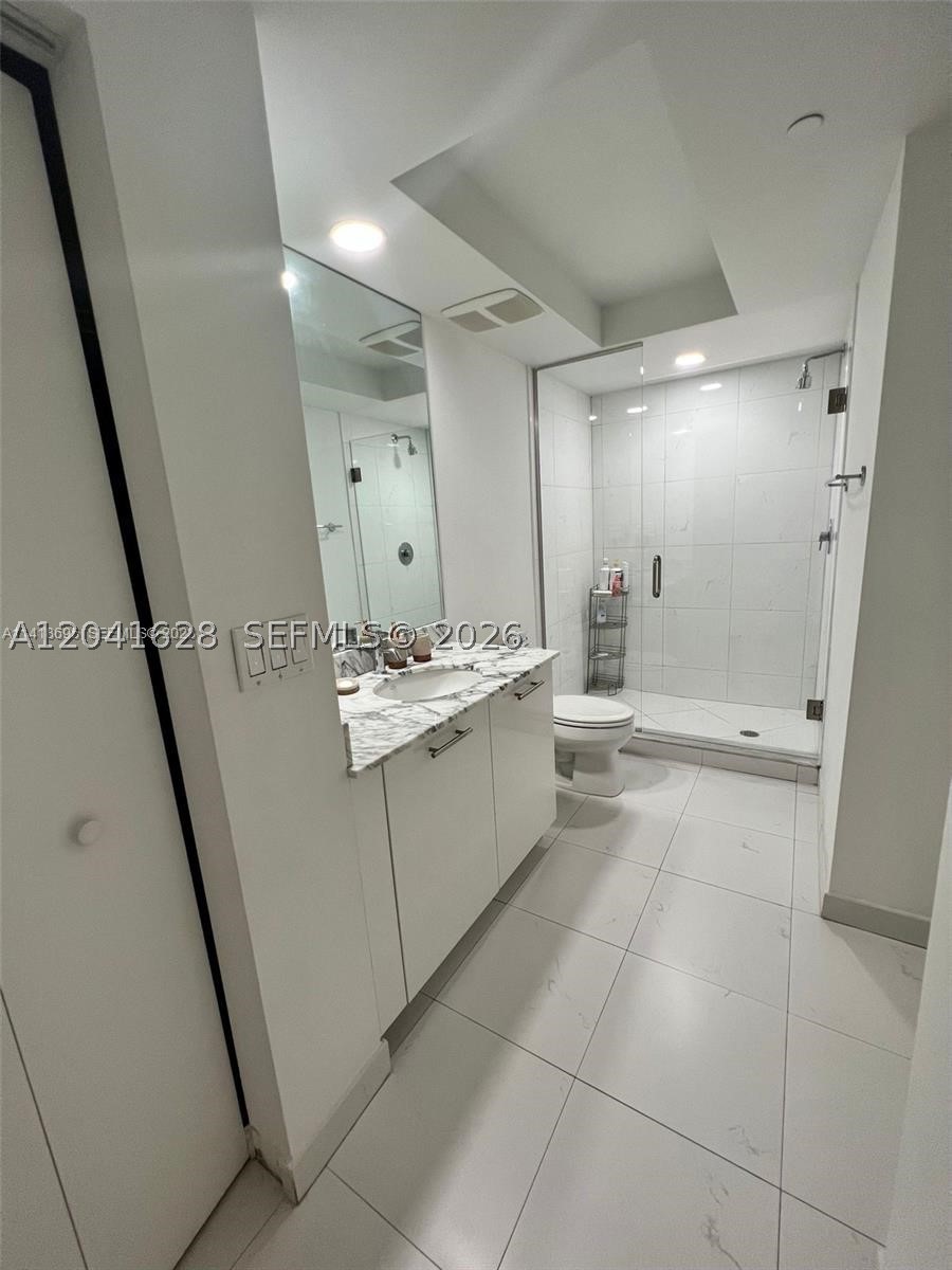 500 Brickell Ave #1410, Miami FL 33131
