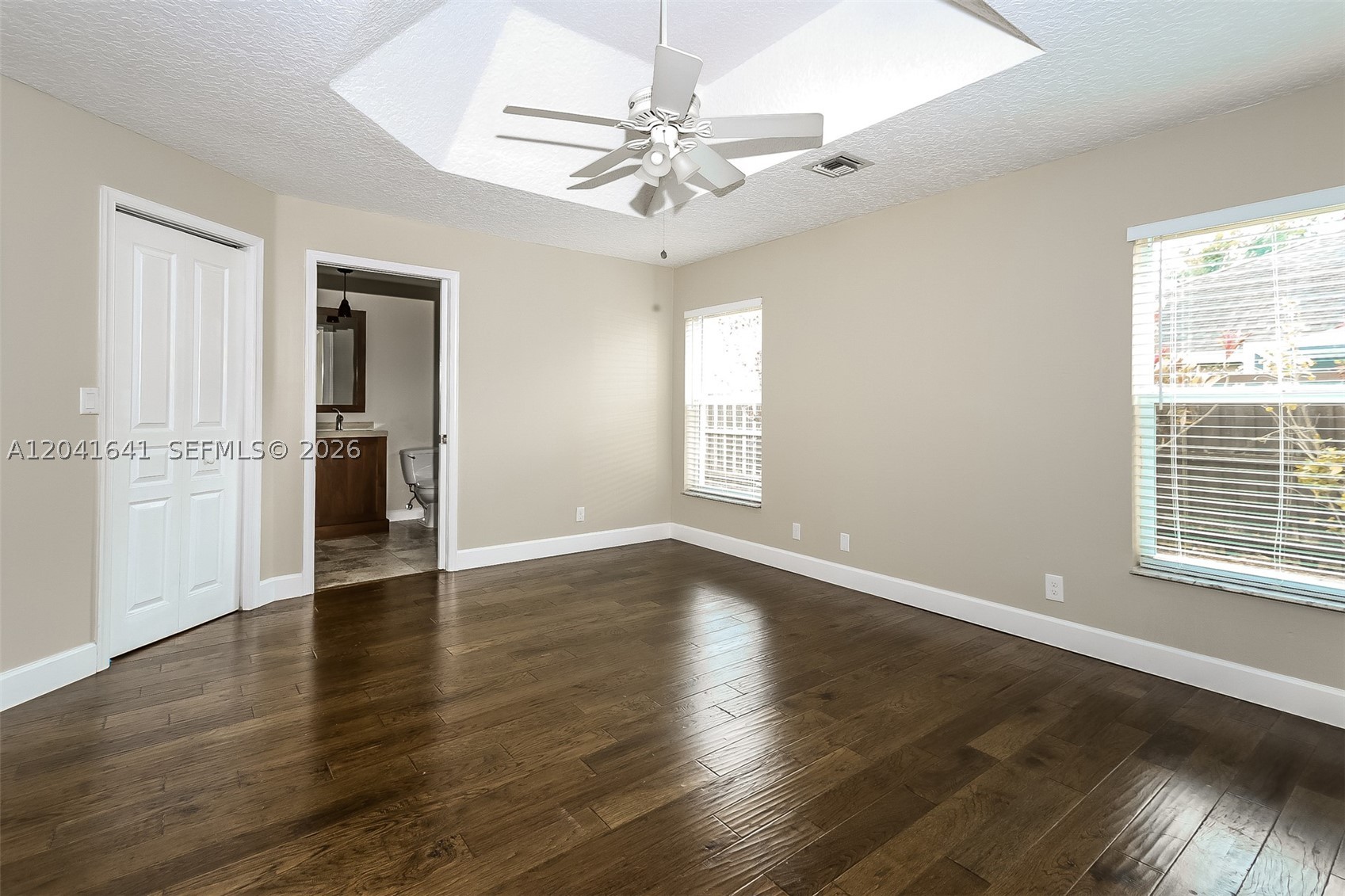 6484 Robinson St, Jupiter FL 33458