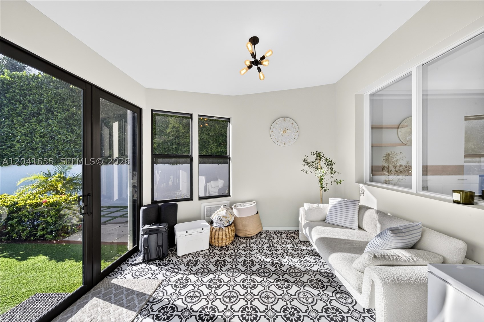 460 W Dilido Dr, Miami Beach FL 33139