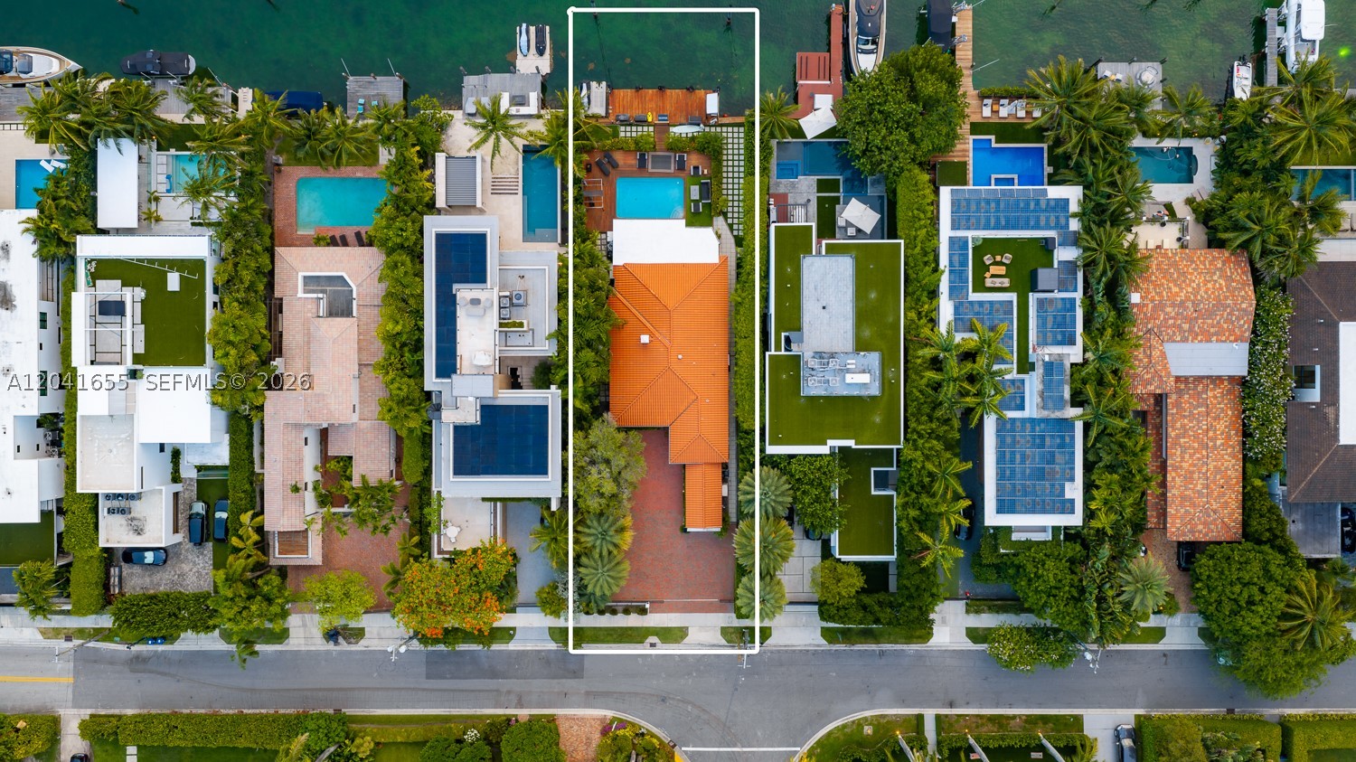 460 W Dilido Dr, Miami Beach FL 33139