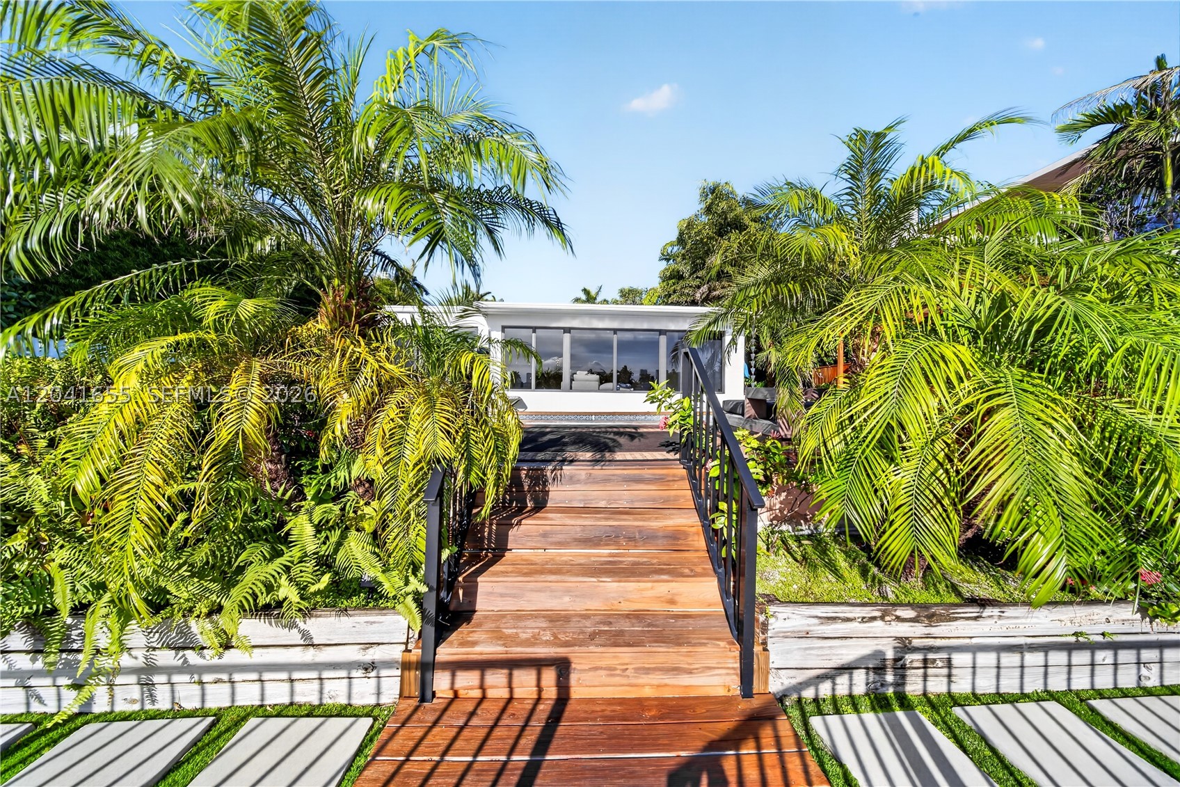 460 W Dilido Dr, Miami Beach FL 33139