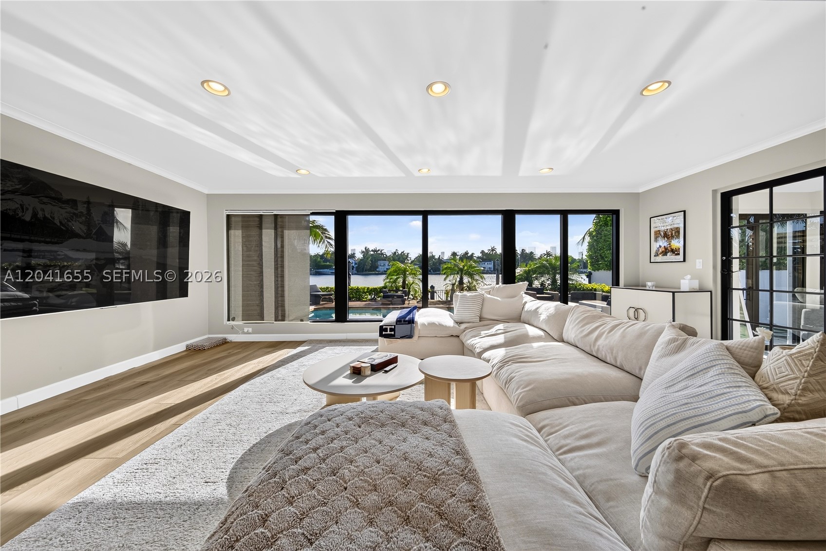 460 W Dilido Dr, Miami Beach FL 33139
