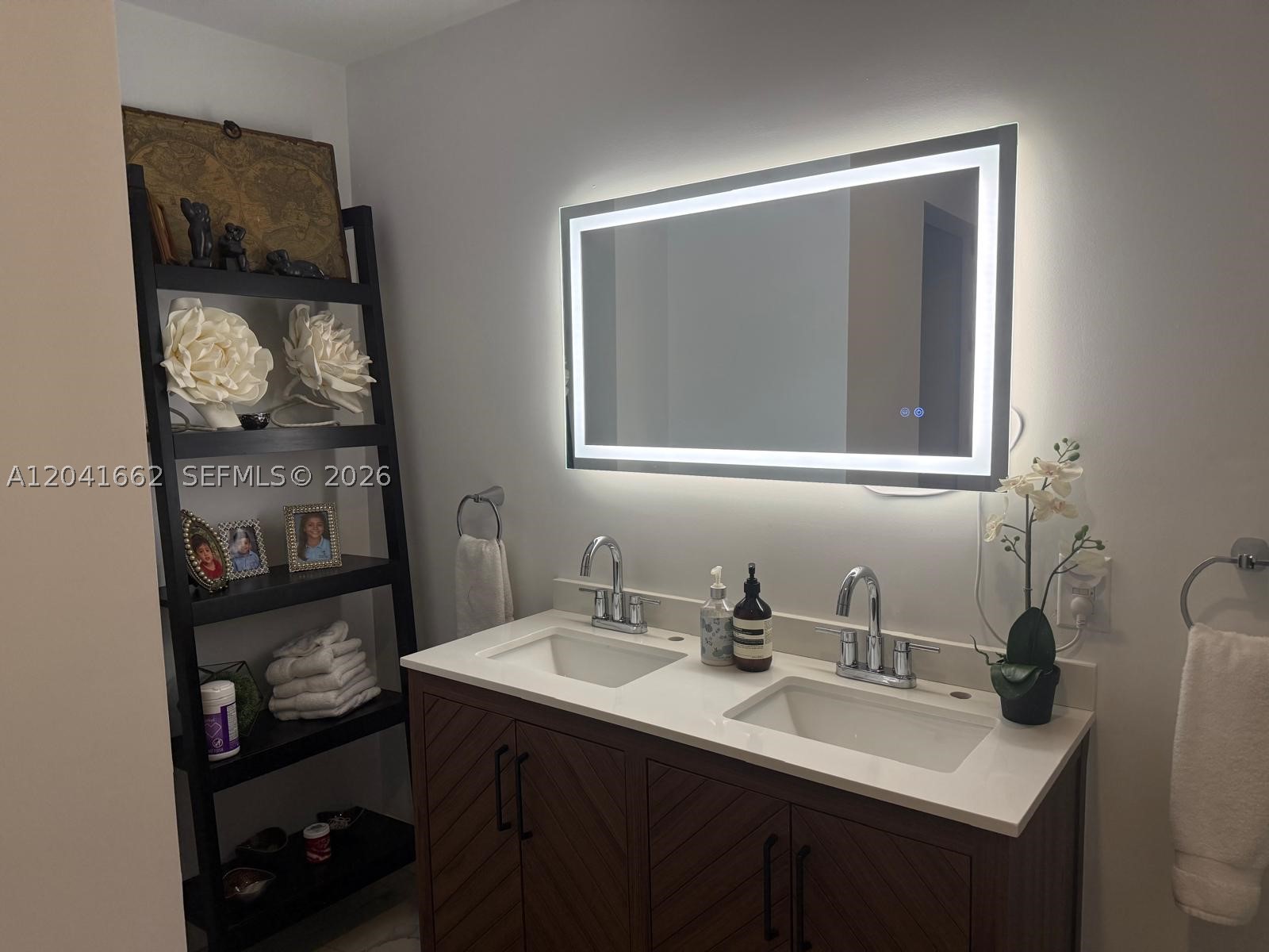 16101 Emerald Estates Dr #155, Weston FL 33331