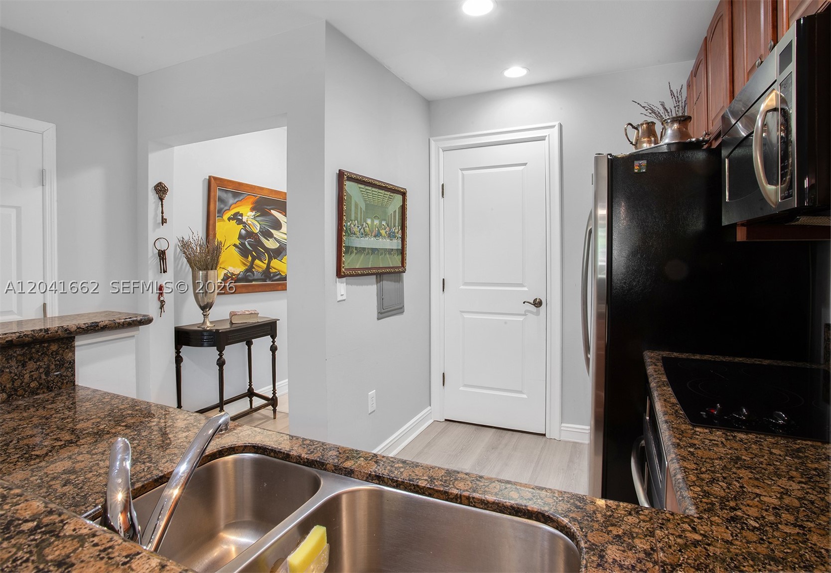 16101 Emerald Estates Dr #155, Weston FL 33331