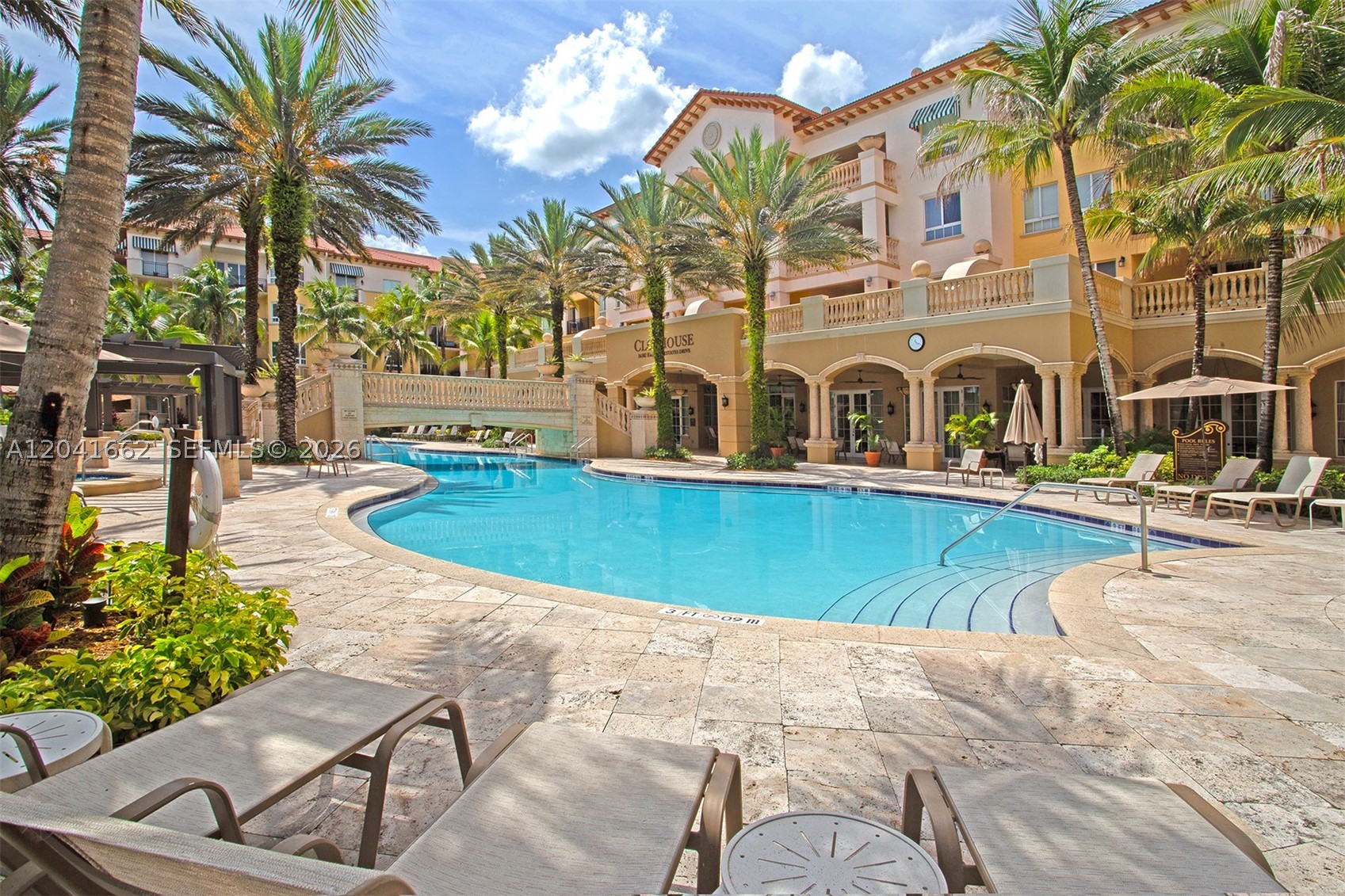 16101 Emerald Estates Dr #155, Weston FL 33331
