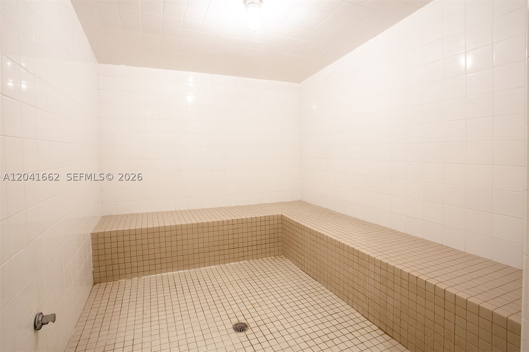 16101 Emerald Estates Dr #155, Weston FL 33331