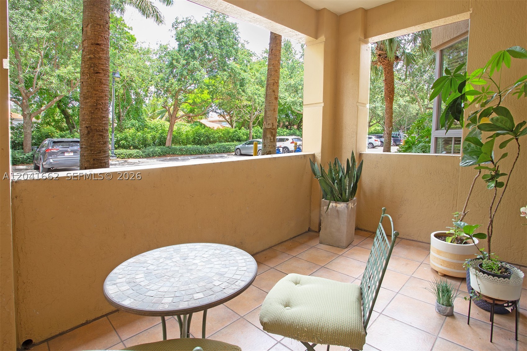 16101 Emerald Estates Dr #155, Weston FL 33331