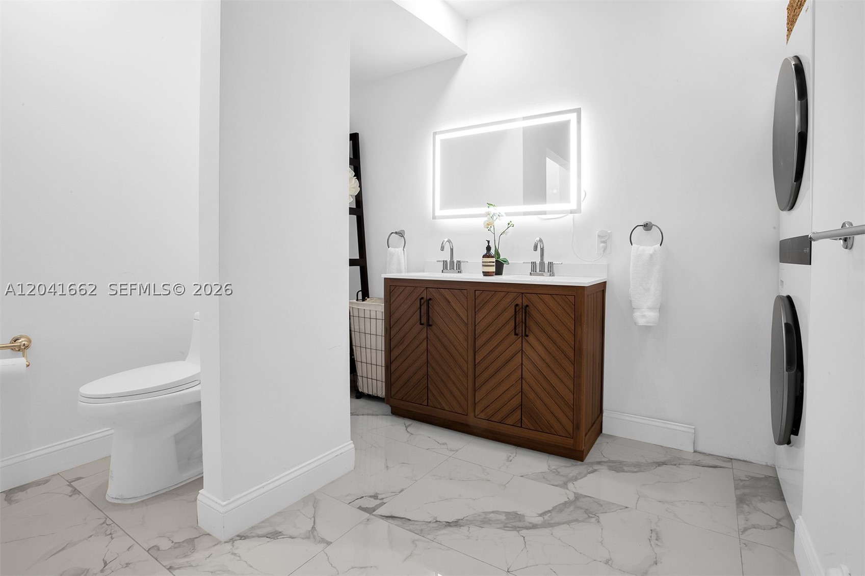 16101 Emerald Estates Dr #155, Weston FL 33331