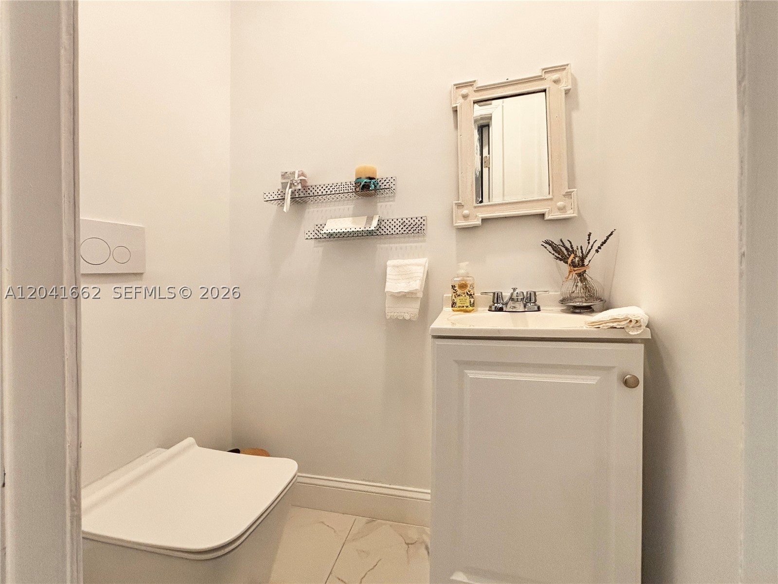 16101 Emerald Estates Dr #155, Weston FL 33331